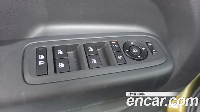 Hyundai Santafe Santa Fe (MX5) Бензин 2.5T 2WD — Фото автомобиля 30