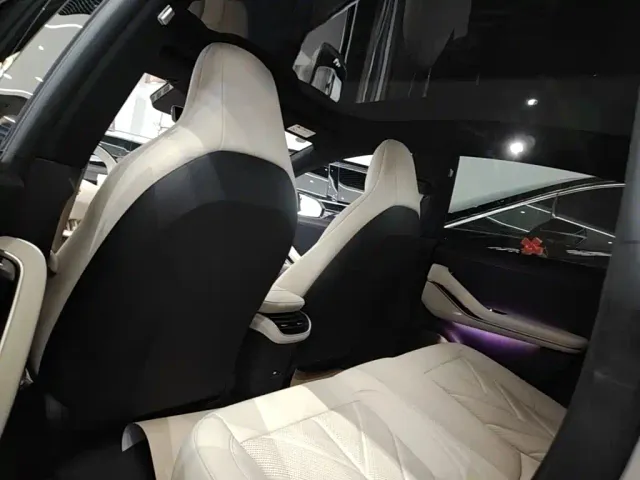 Nio ET5 — Фото автомобиля 16