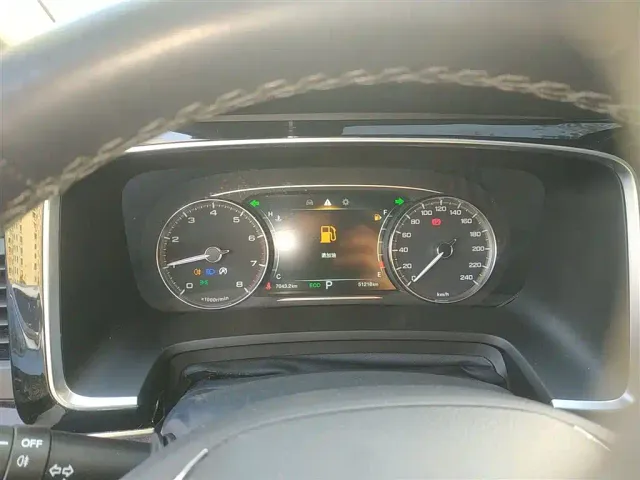 GAC Trumpchi M8 — Фото автомобиля 3