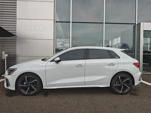 Audi A3 — Фото автомобиля 2