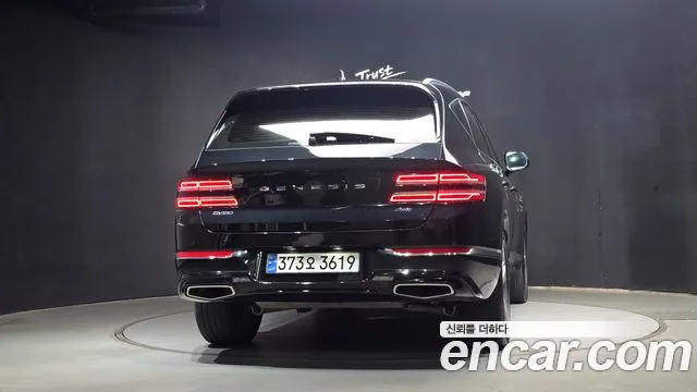 Genesis GV80 — Фото автомобиля 4