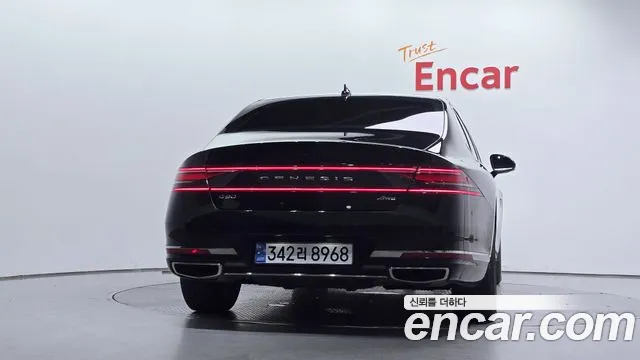 Genesis G90 Бензин 3.5 турбо AWD — Фото автомобиля 4