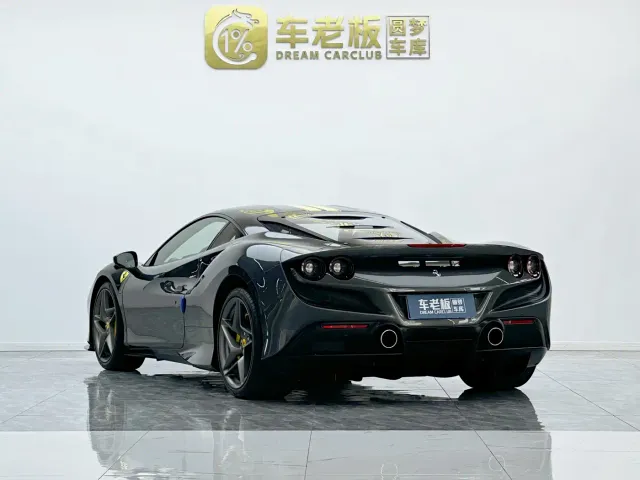 Ferrari F8 — Фото автомобиля 6