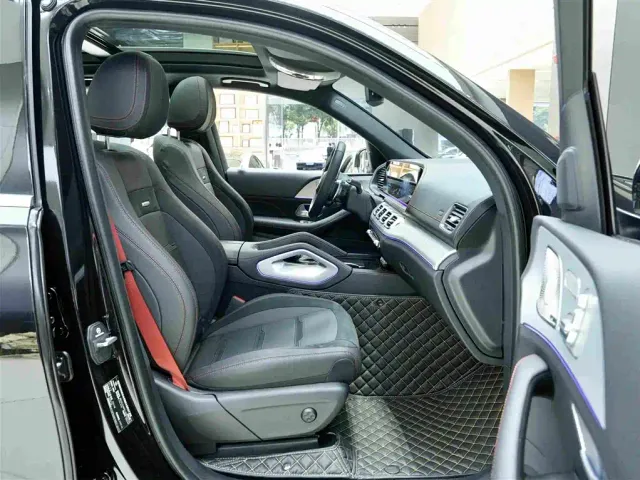 Mercedes-Benz GLE-Class AMG — Фото автомобиля 12