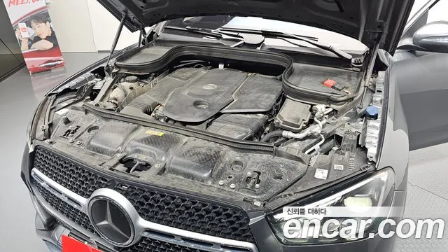 Mercedes-Benz GLE-Class — Фото автомобиля 4