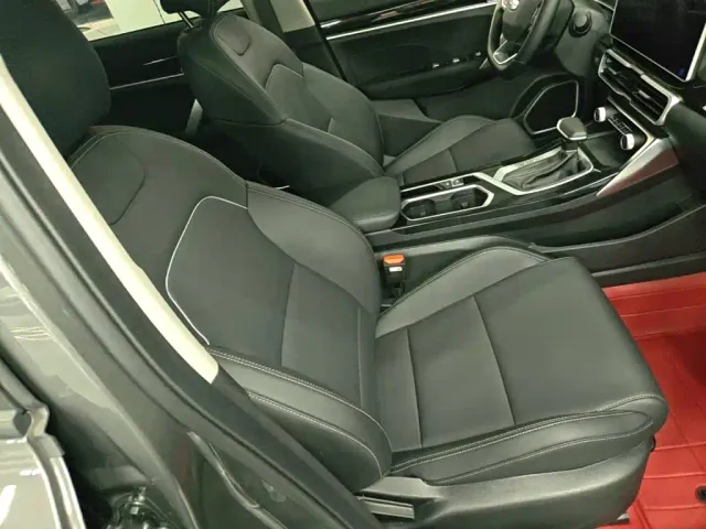Geely Binyue — Фото автомобиля 24