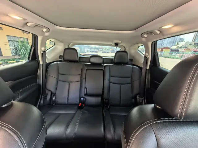 Nissan Murano — Фото автомобиля 8