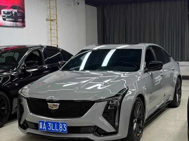 Фотография автомобиля — Cadillac CT5