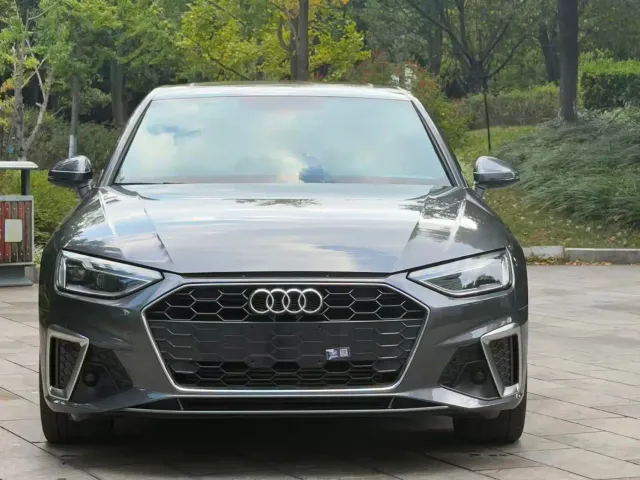 Audi A4L — Фото автомобиля 2