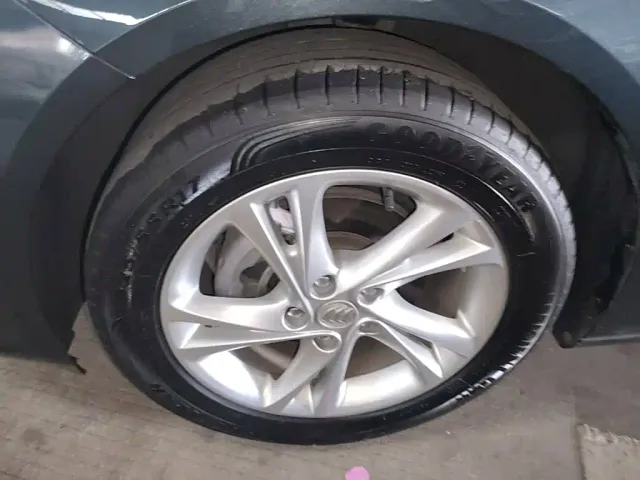 Buick Regal — Фото автомобиля 22