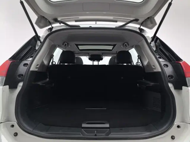 Nissan X-Trail — Фото автомобиля 16