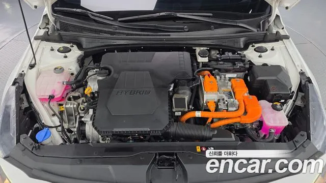 Hyundai Avante CN7 — Фото автомобиля 9