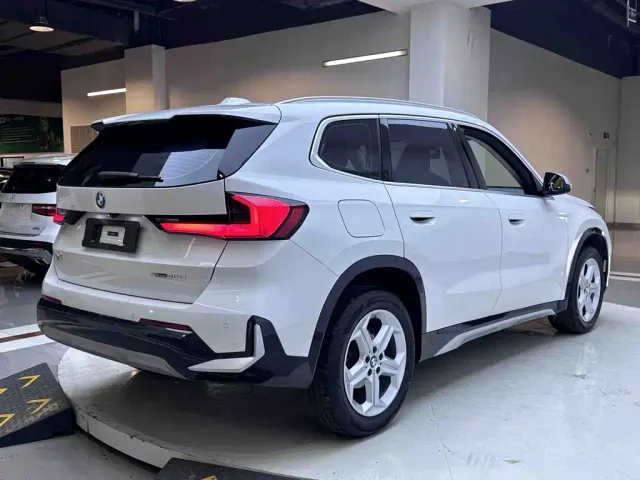 BMW X1 — Фото автомобиля 6