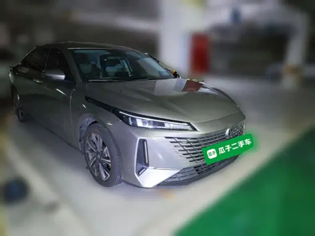 Changan Lamore — Фото автомобиля 23