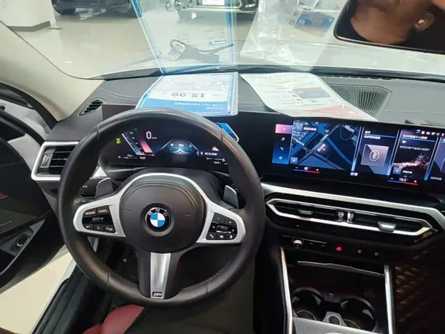 BMW 3 Series — Фото автомобиля 10
