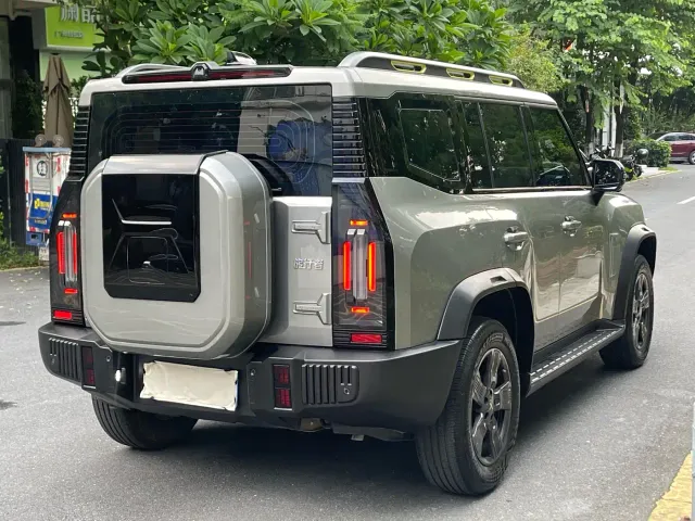 Jetour T2 — Фото автомобиля 6