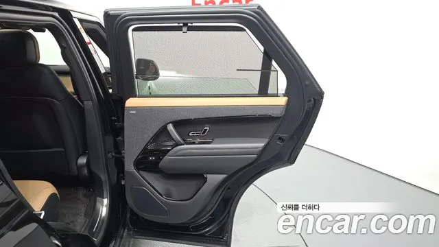 Land Rover Range Rover Sport — Фото автомобиля 14