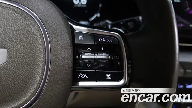 Kia Canival Carnival 4 поколение Бензин 7 мест Signature — Фото автомобиля 17