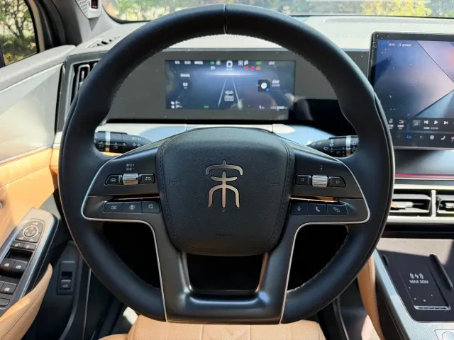 BYD Song L DM-i — Фото автомобиля 8
