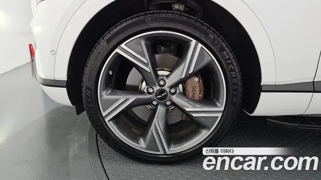 Genesis GV80 — Фото автомобиля 5