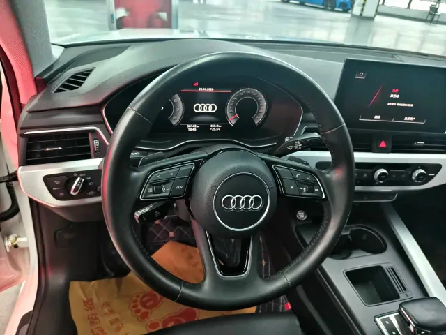 Audi A4L — Фото автомобиля 9