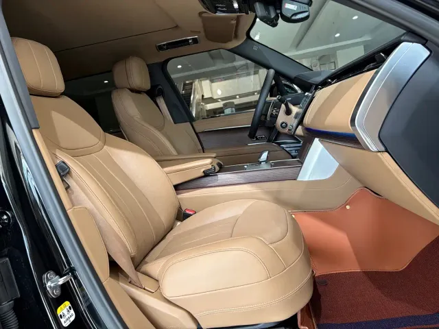 Land Rover Range Rover — Фото автомобиля 11
