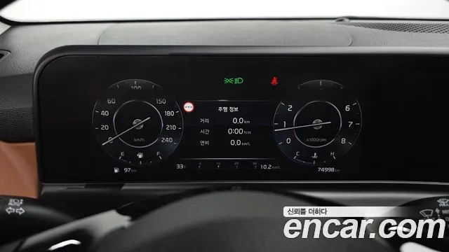 Kia Seltos Бензин 1.6 турбо 2WD — Фото автомобиля 8