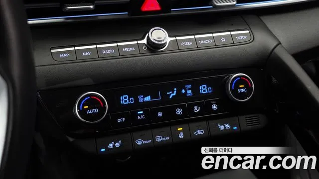 Hyundai AVANTE Новый Avante (CN7) — Фото автомобиля 18