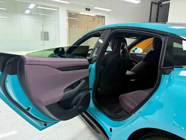Xiaomi SU7 — Фото автомобиля 13