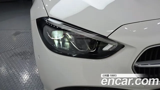 Mercedes-Benz C-Class — Фото автомобиля 22
