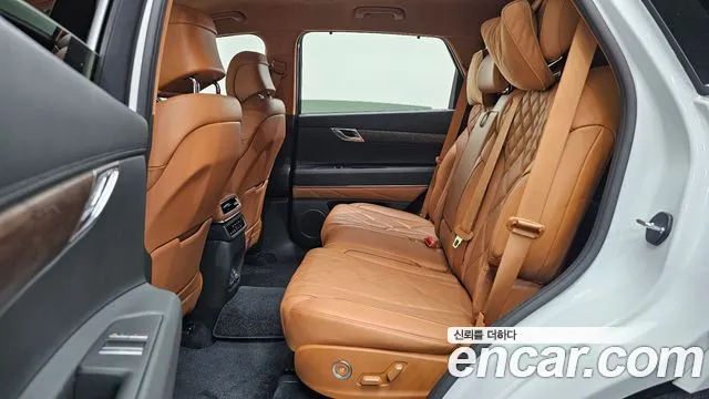 Genesis GV80 — Фото автомобиля 25