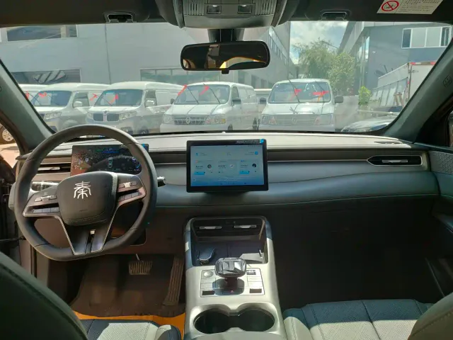 BYD Qin PLUS — Фото автомобиля 7