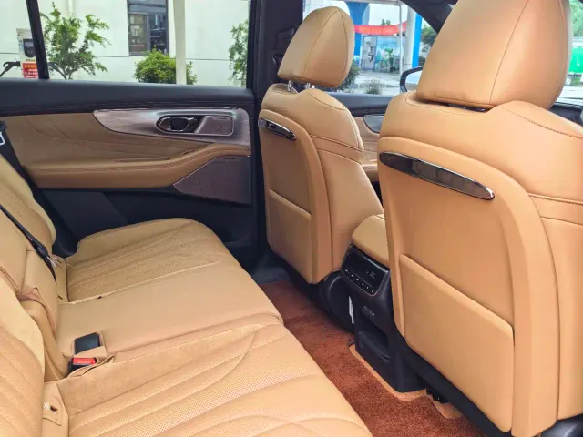 GAC Trumpchi ES9 — Фото автомобиля 8