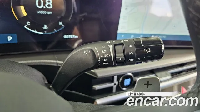 Hyundai Santa Fe MX5 — Фото автомобиля 26