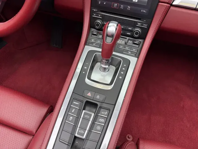 Porsche 718 — Фото автомобиля 11