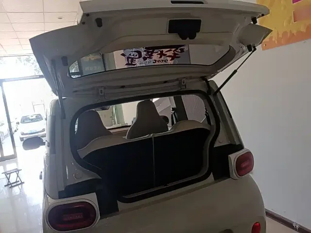 Wuling Hongguang Mini EV — Фото автомобиля 18
