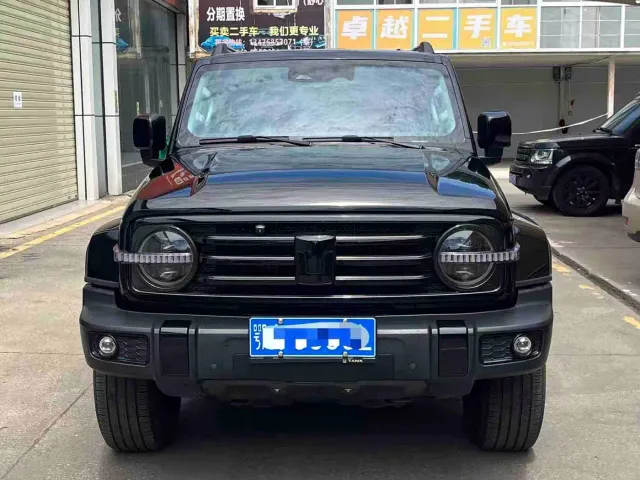 Tank Tank 300 2024 2.0T Explorer — Фото автомобиля 2