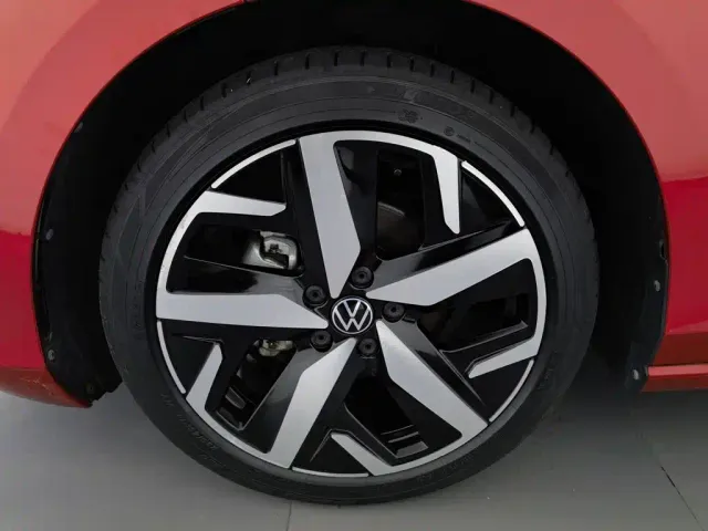 Volkswagen Lamando — Фото автомобиля 17
