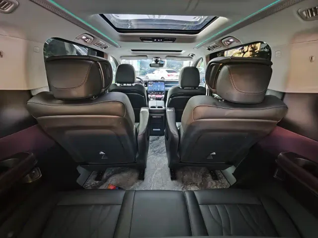 GAC Trumpchi M8 — Фото автомобиля 15