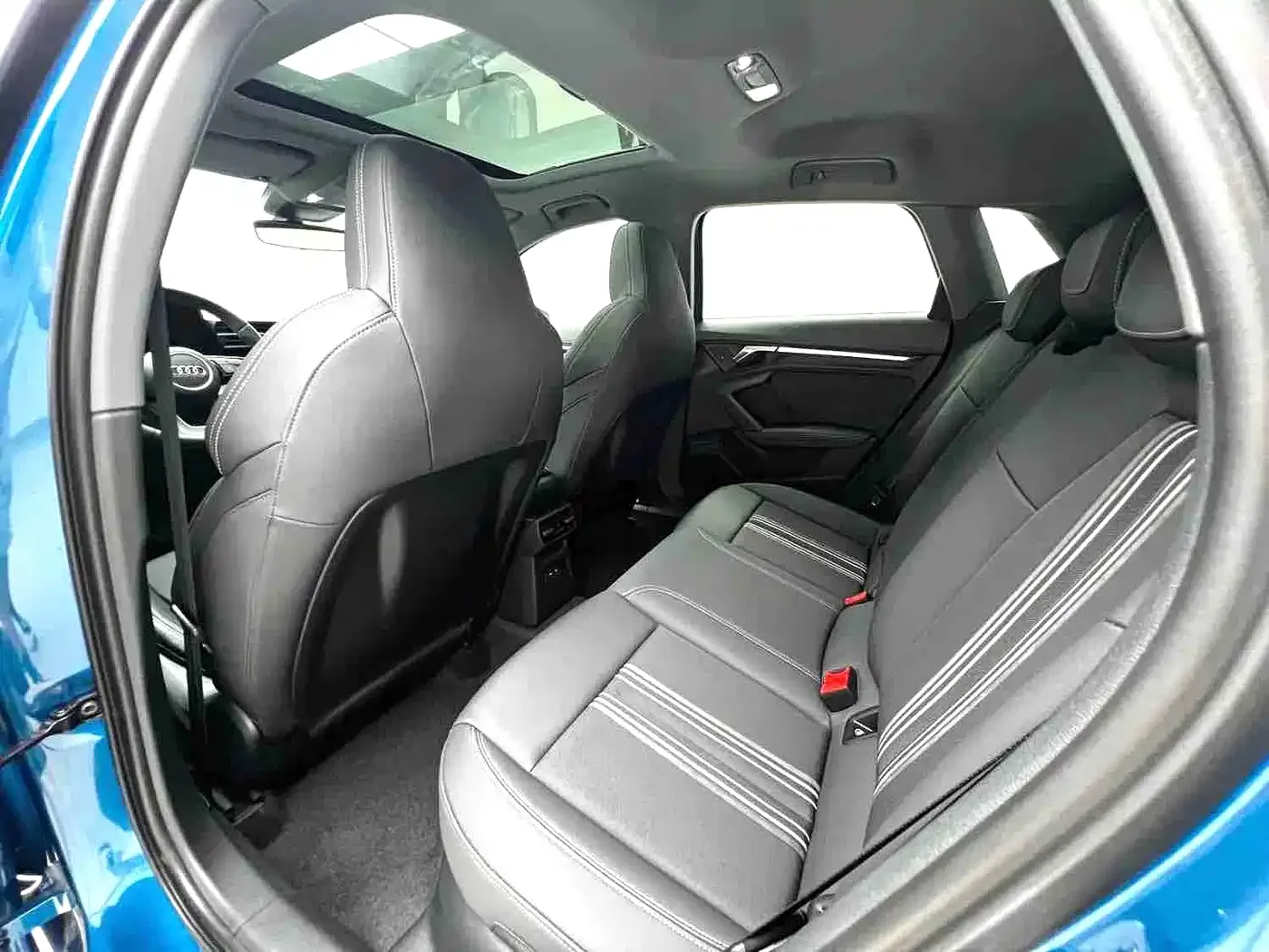 Audi Audi A3 2021 Sportback 35 TFSI Fashion Sport — Фото автомобиля 8