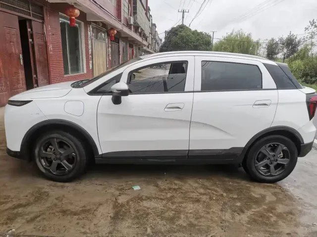 Geely Geometry E Firefly — Фото автомобиля 3