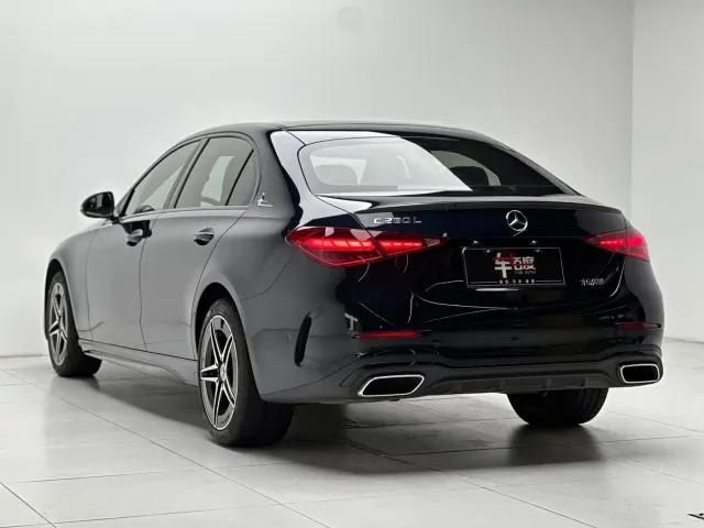 Mercedes-Benz C-Class — Фото автомобиля 6