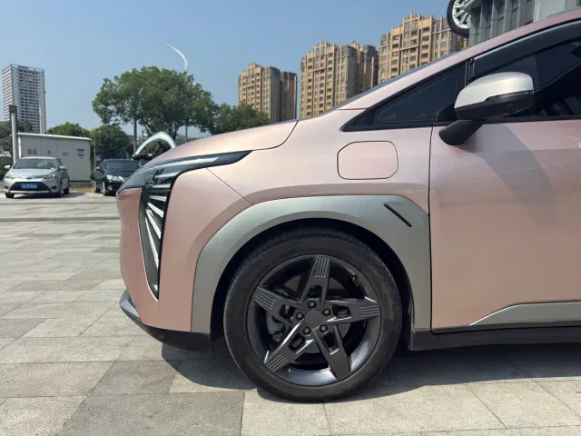 GAC Aion Y — Фото автомобиля 9