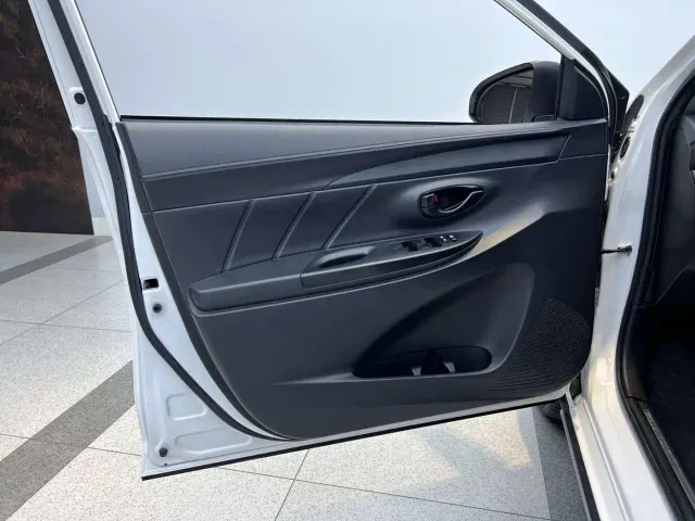 Toyota YARiS L Zhi Xuan — Фото автомобиля 8