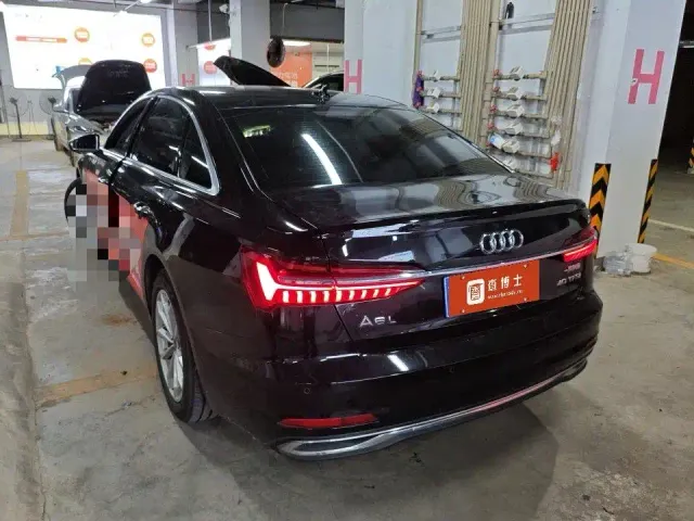 Audi A6L — Фото автомобиля 9