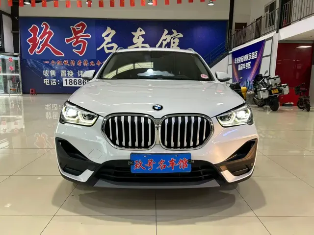 BMW X1 — Фото автомобиля 2