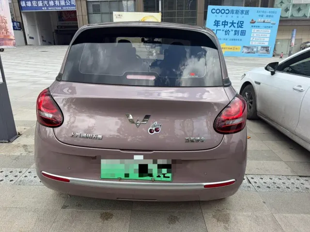 Wuling Bingo — Фото автомобиля 4