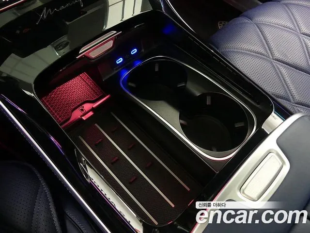 Mercedes-Benz S-Class — Фото автомобиля 15