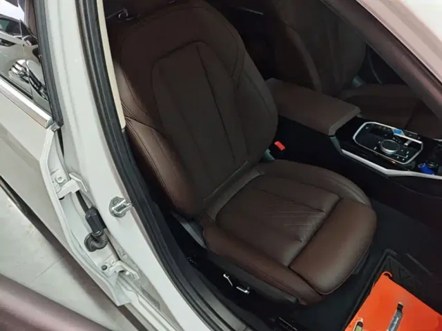 BMW i3 — Фото автомобиля 24