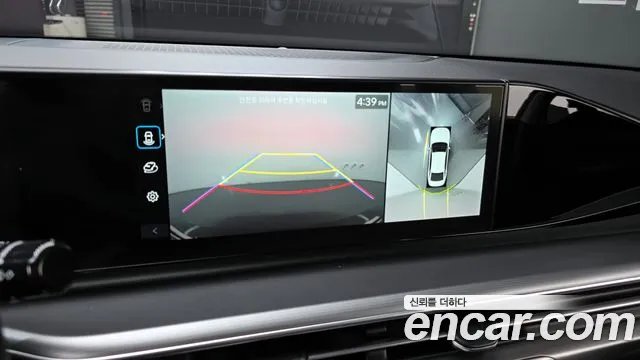 Hyundai Grandeur Grandeur (GN7) 2.5 Бензин 2WD — Фото автомобиля 16